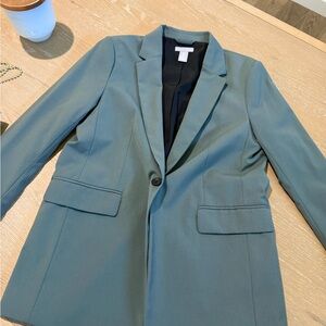 Womens Green Single-Button Blazer & Pants set